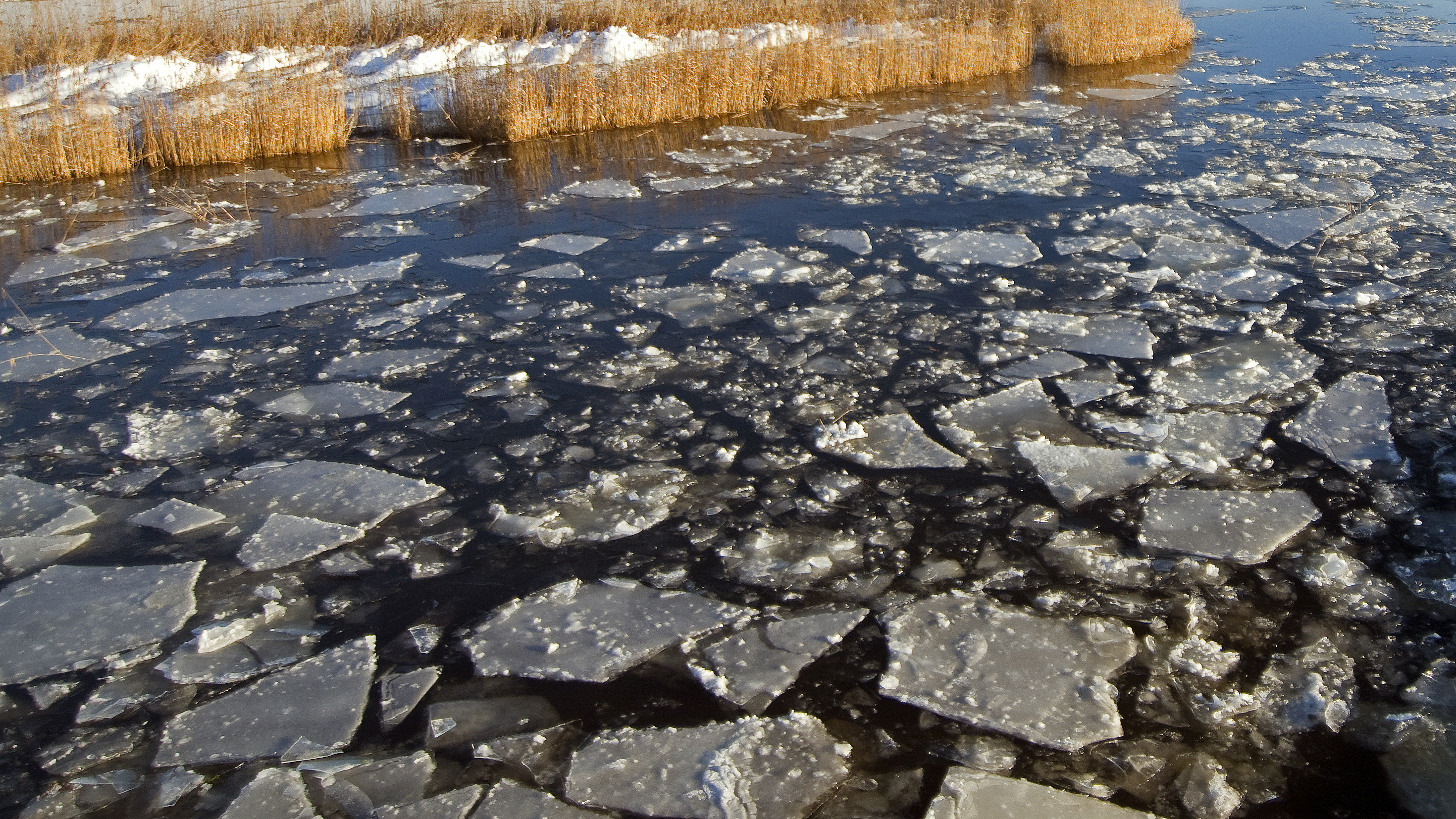 Isen er stadig usikker de fleste steder