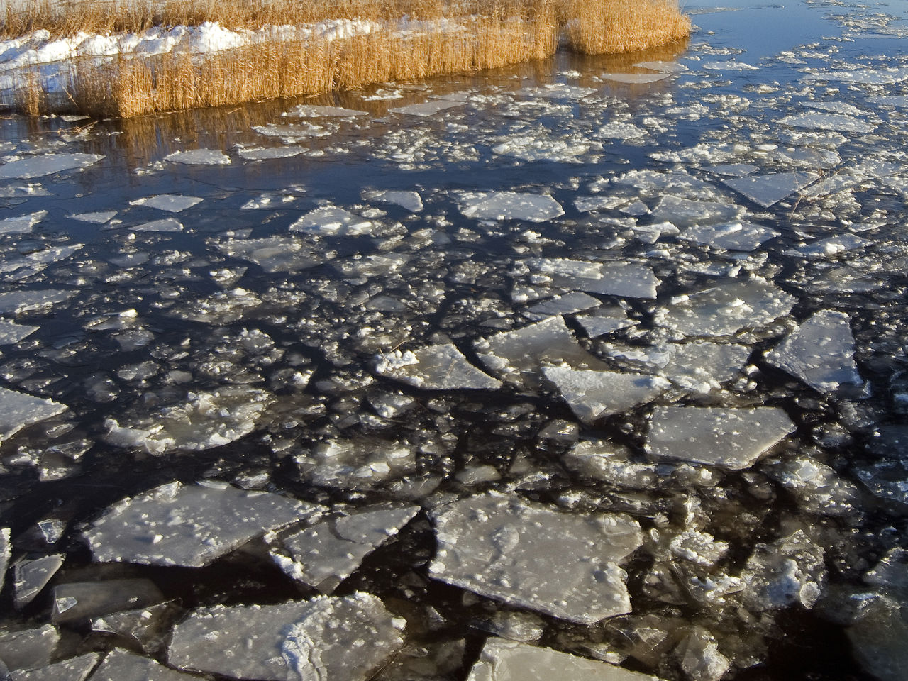 Isen er stadig usikker de fleste steder