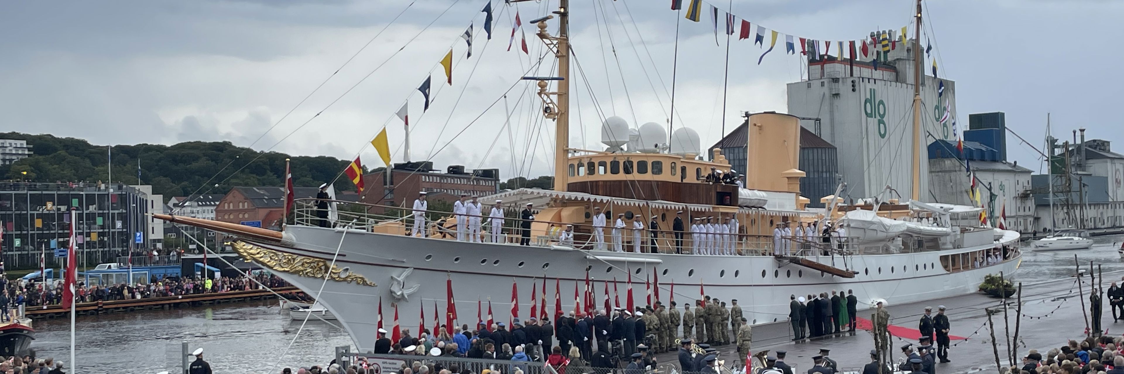 Kongeskibet Dannebrog i Randers Havn