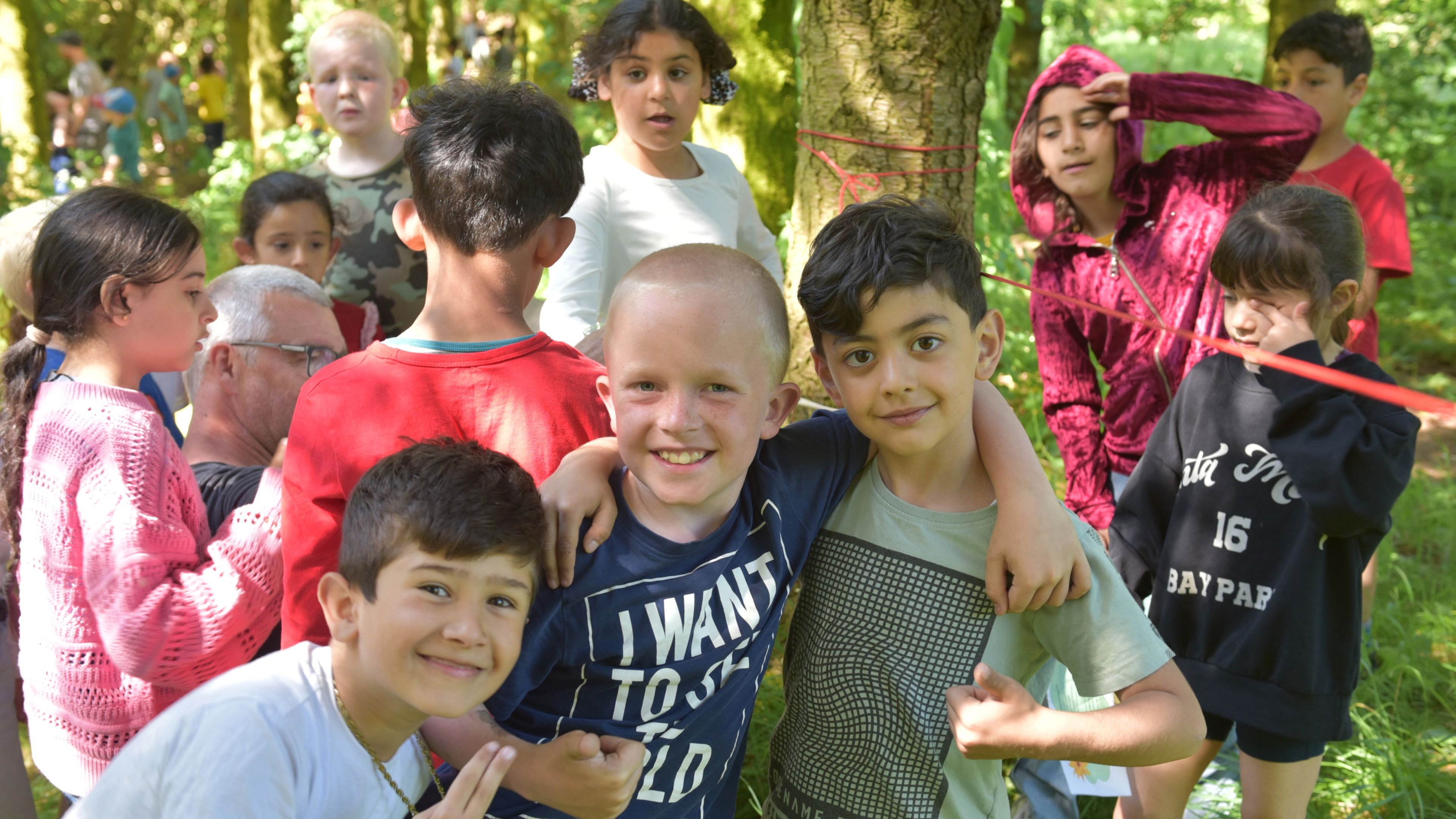 Børn og ny kunst i kunstskoven