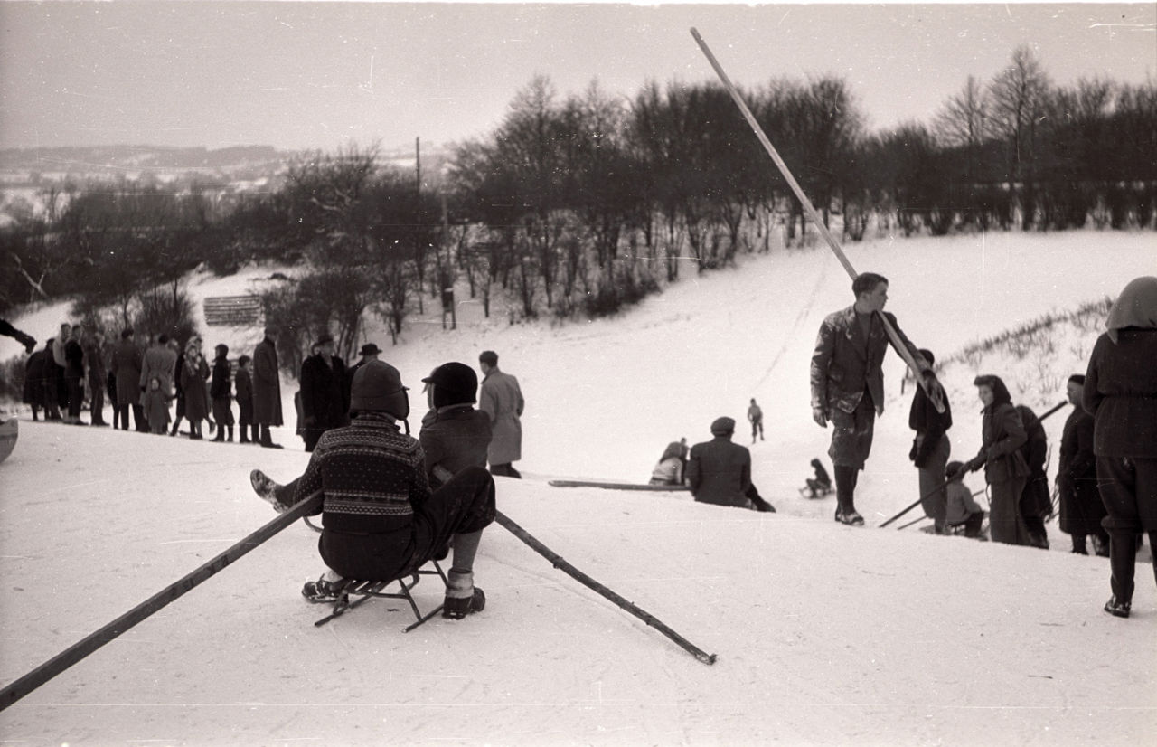 Kælkebakken i Vestparken 1953