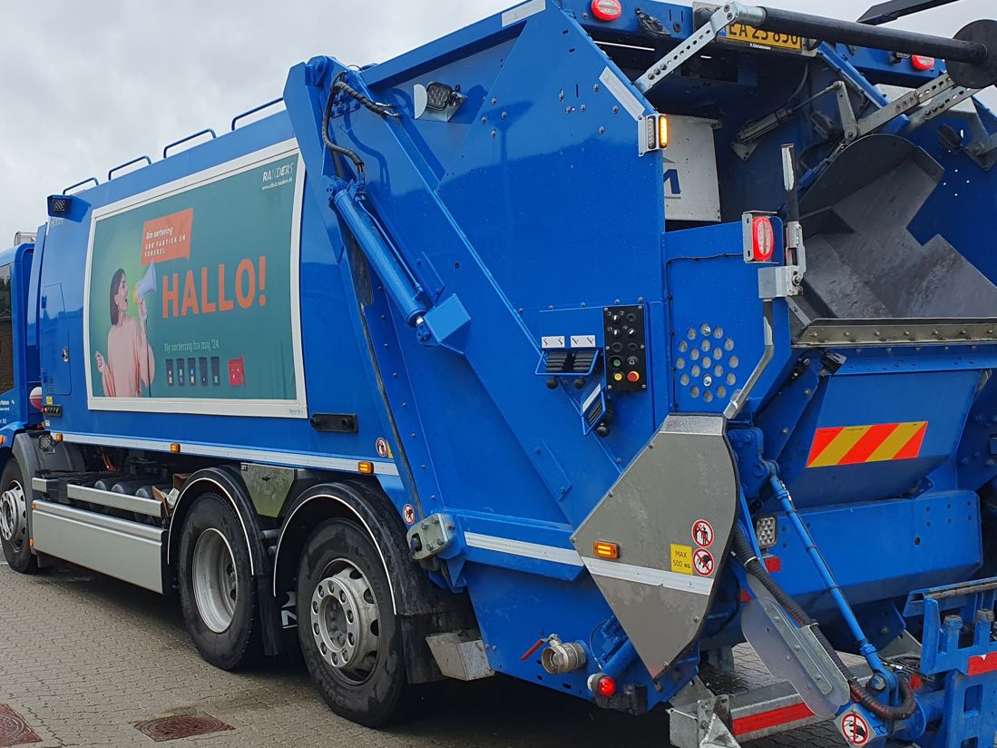 Skraldebil m. 'Hallo' 2024 ny sortering