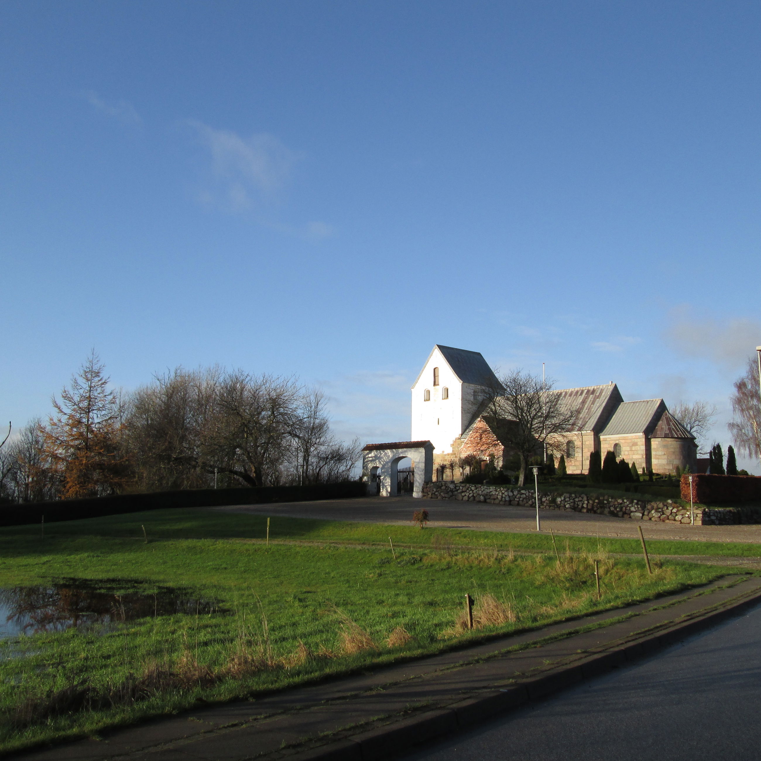 Øster Bjerregrav Kirke