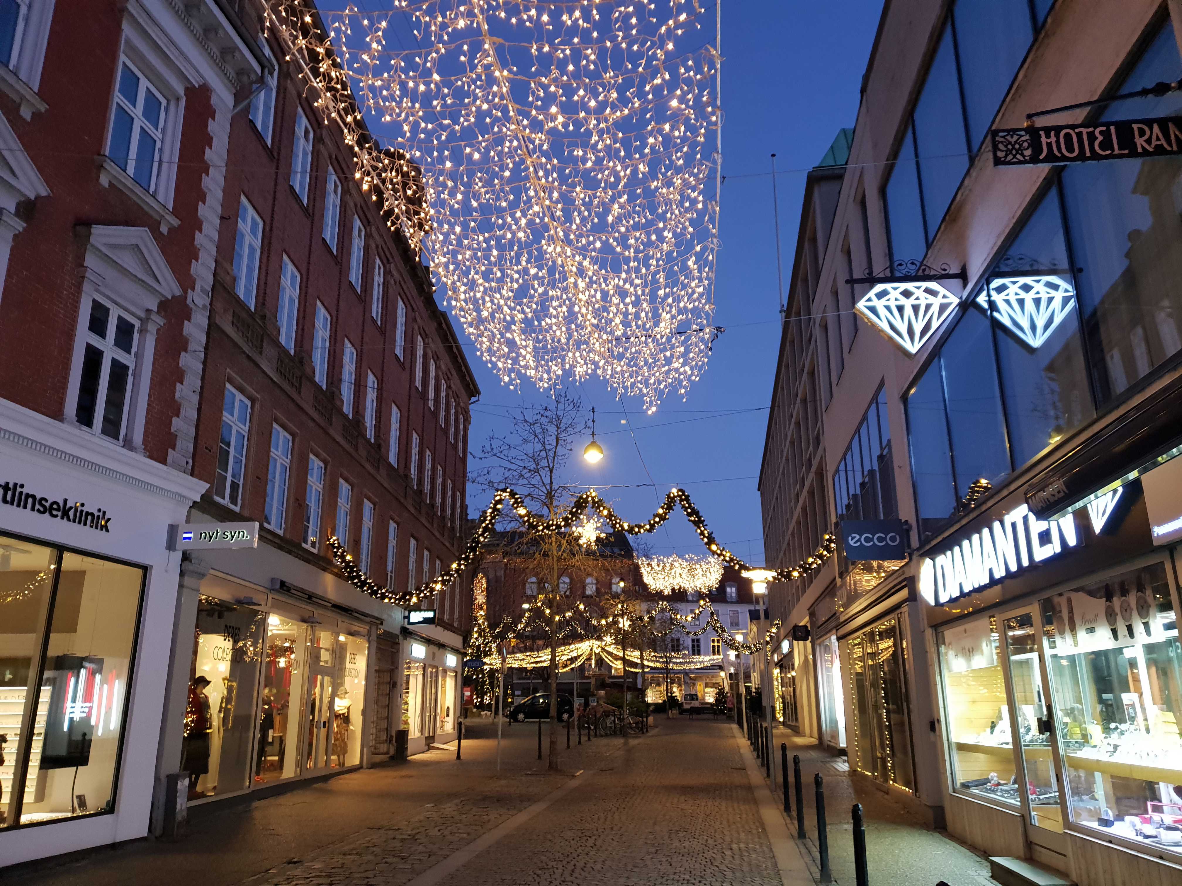 Juleudsmykning i Torvegade