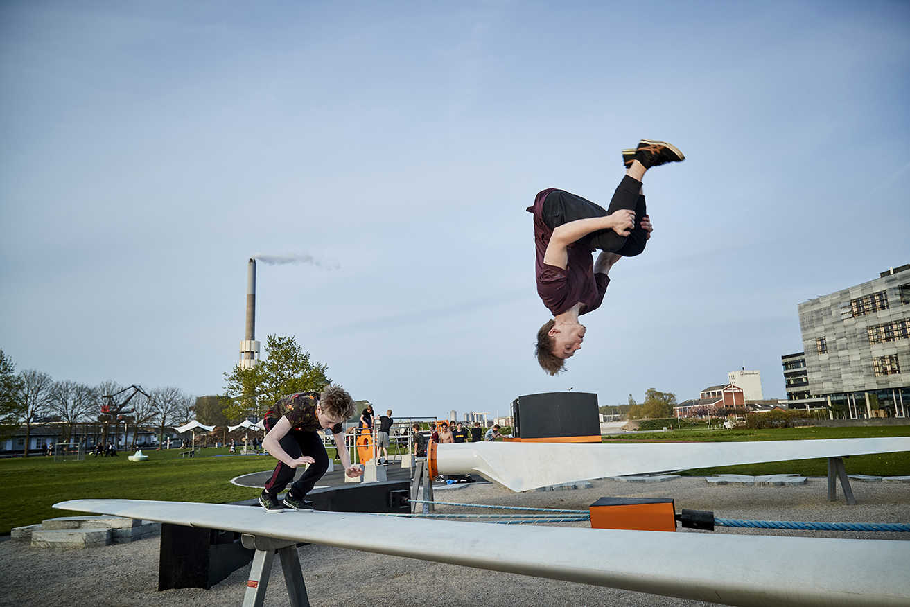 Parkourudøvere på Randers Industri Parkour