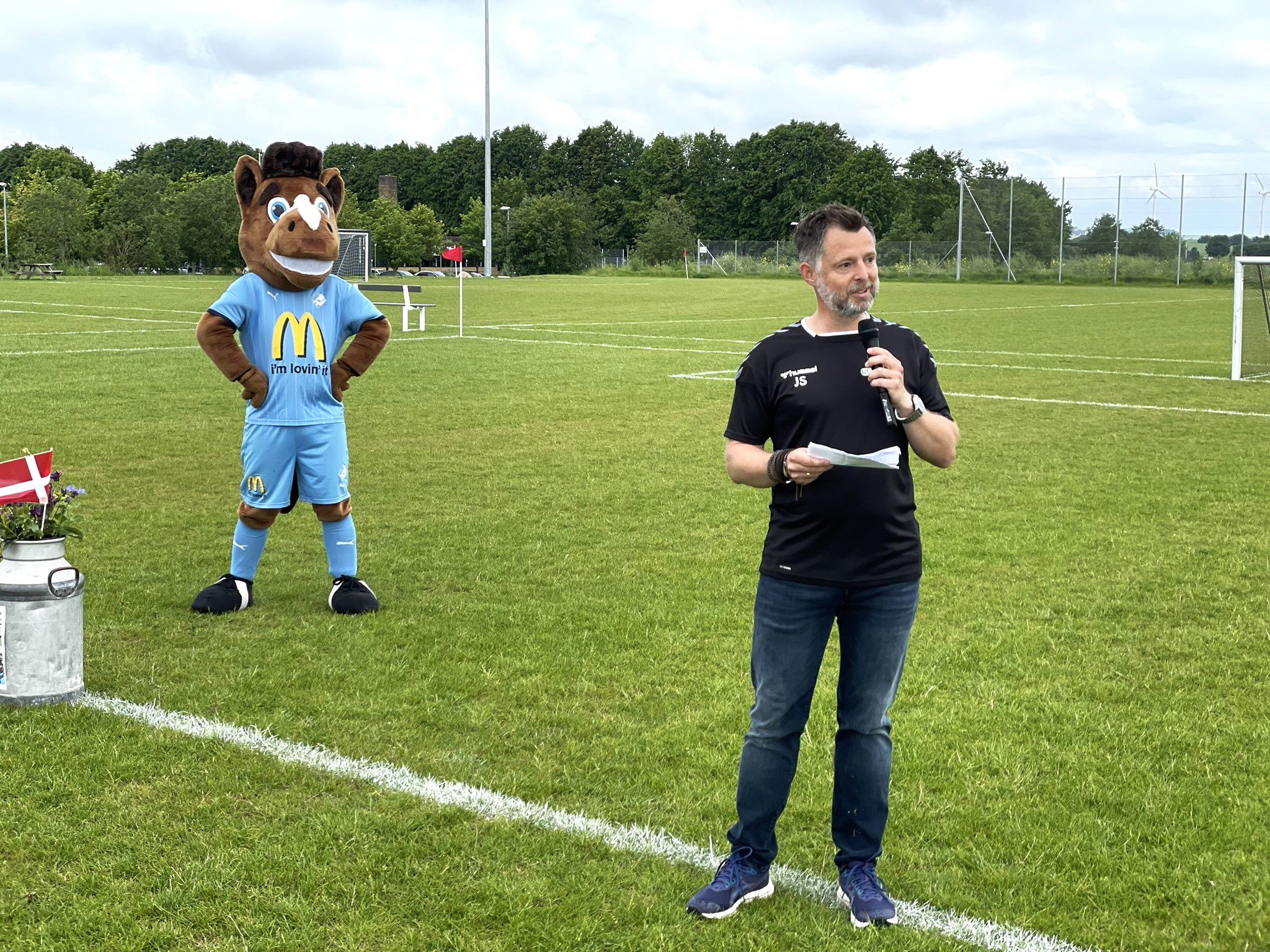 Jesper Lund Sørensen fra SMIFF09 takkede alle involverede for et godt samarbejde.