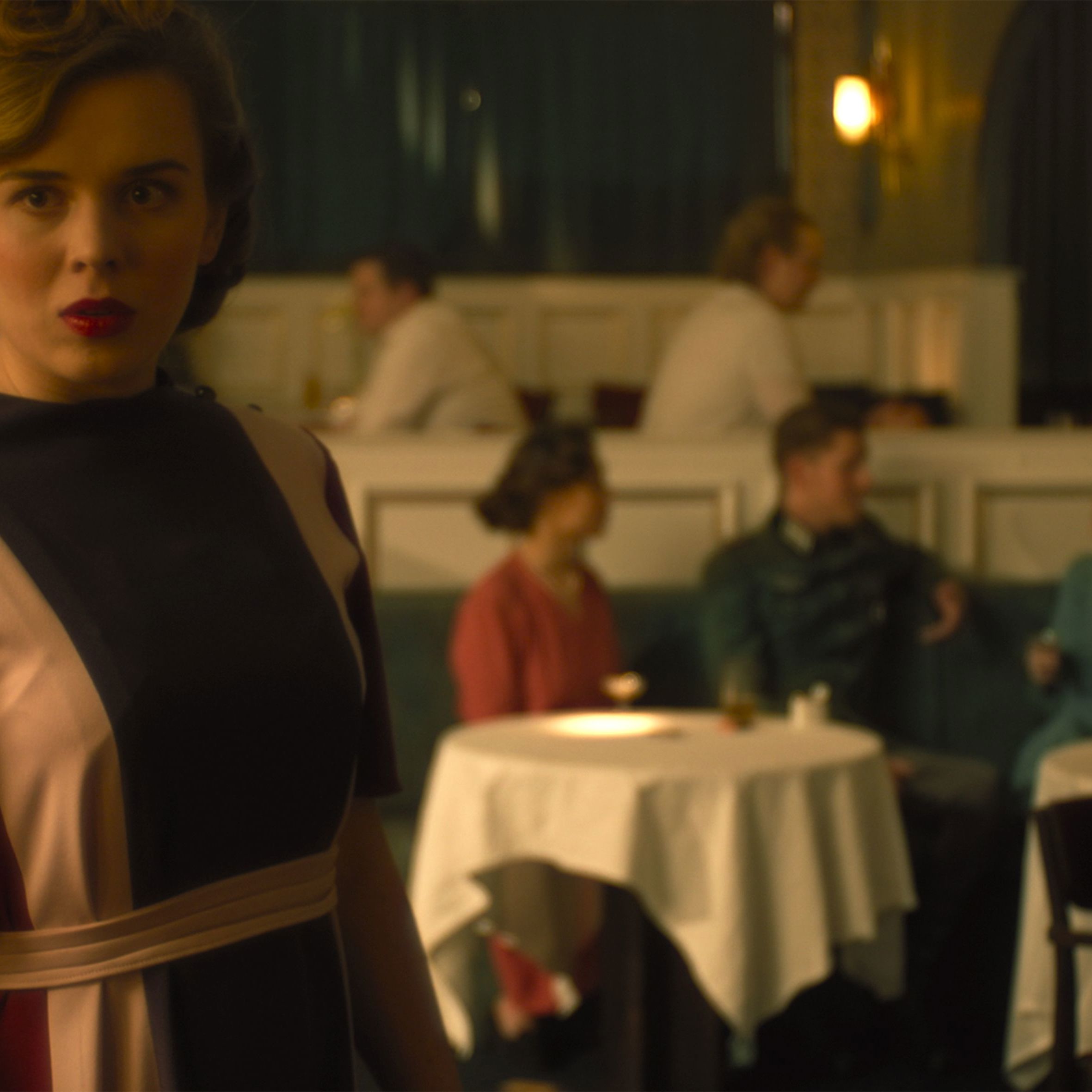 Scene fra Modstandsfilm - unge Ebba på spillestedet Jylland