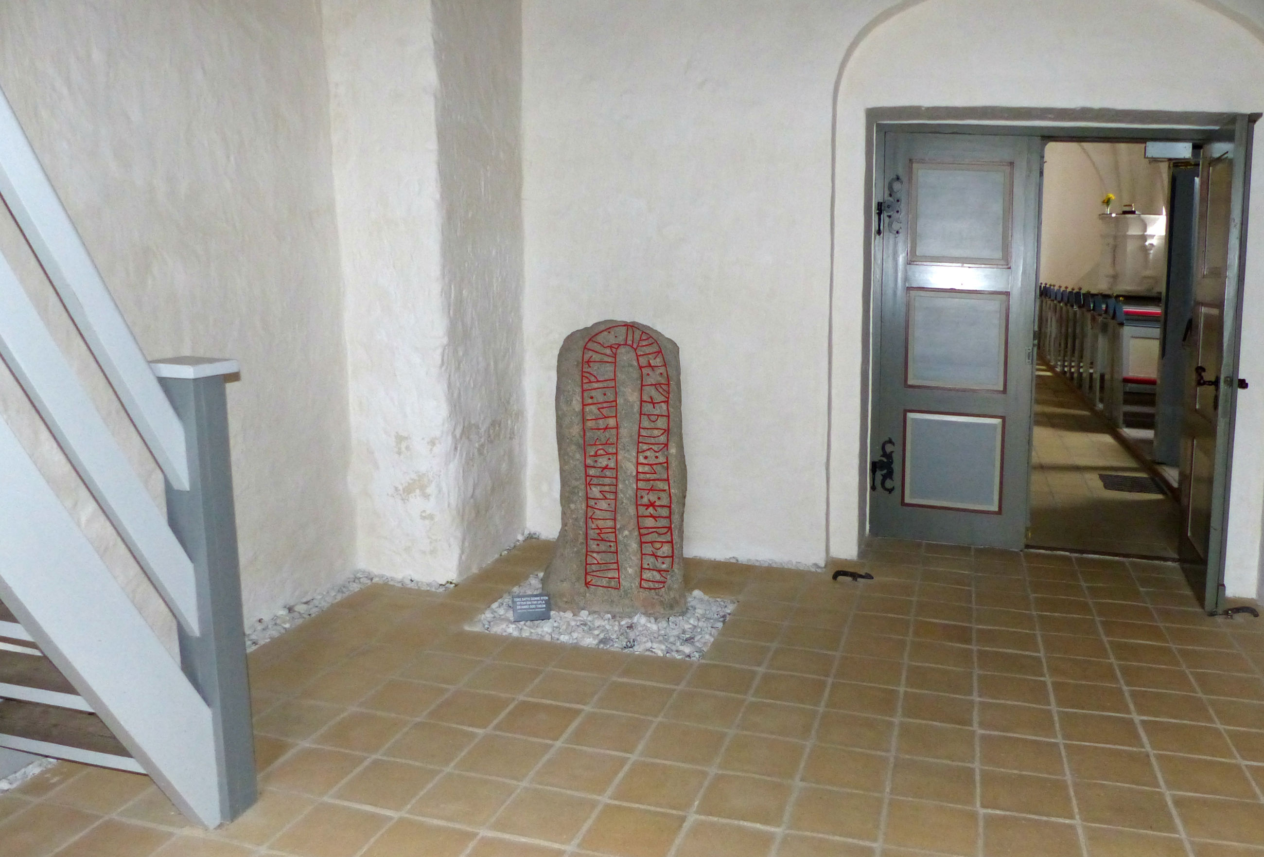 Runesten i Glenstrup Kirke