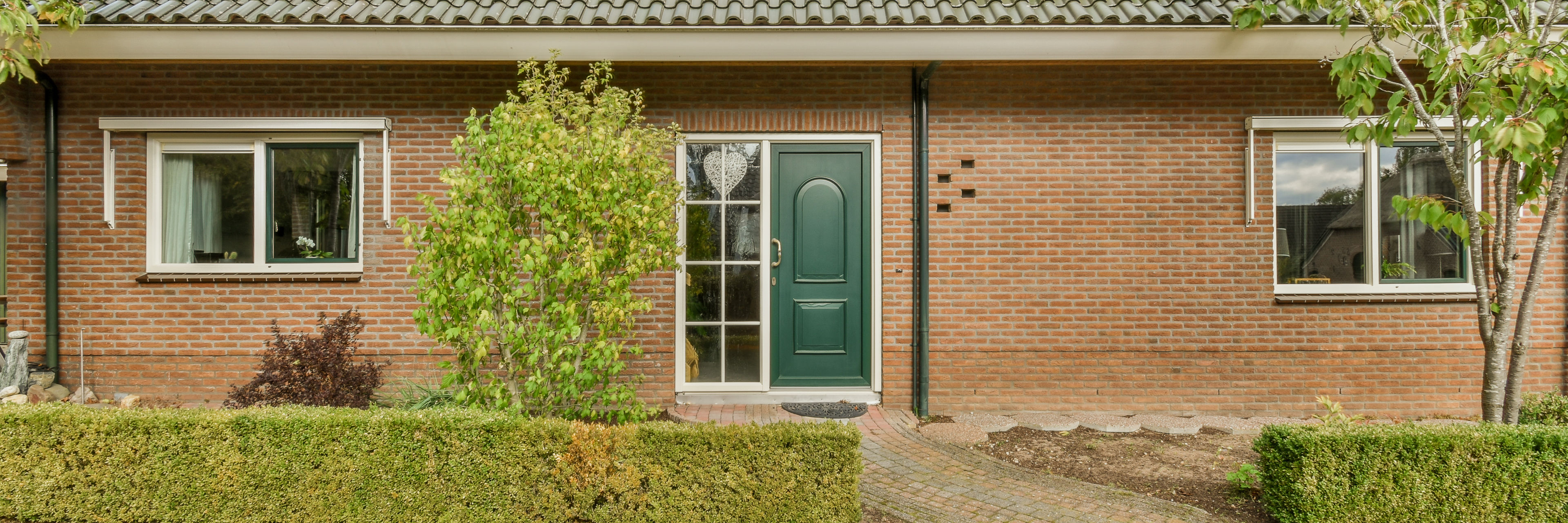 Fronten af parcelhus